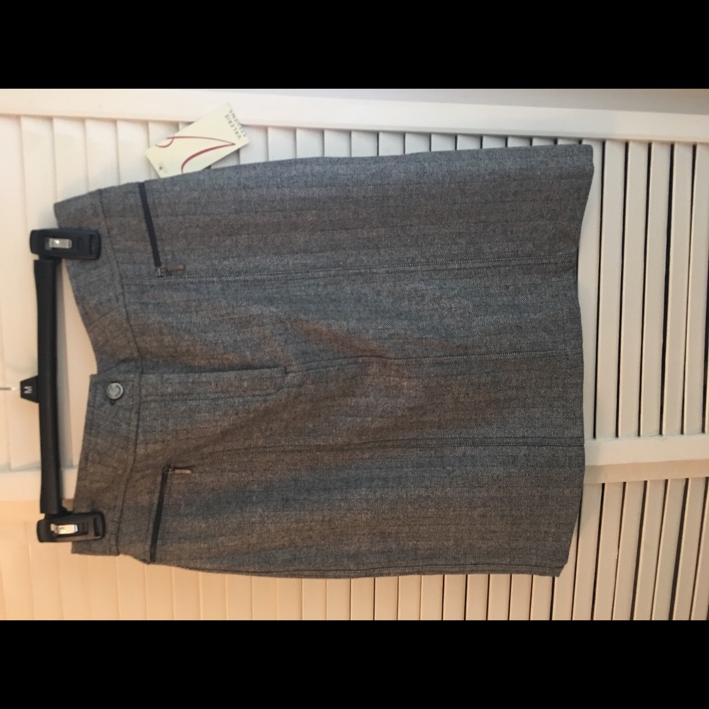 NWT VALERIE STEVENS WOOL SKIRT